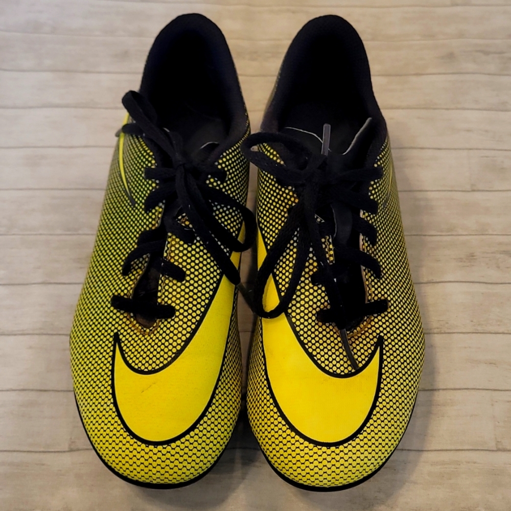 Soccer Cleats ⚽️